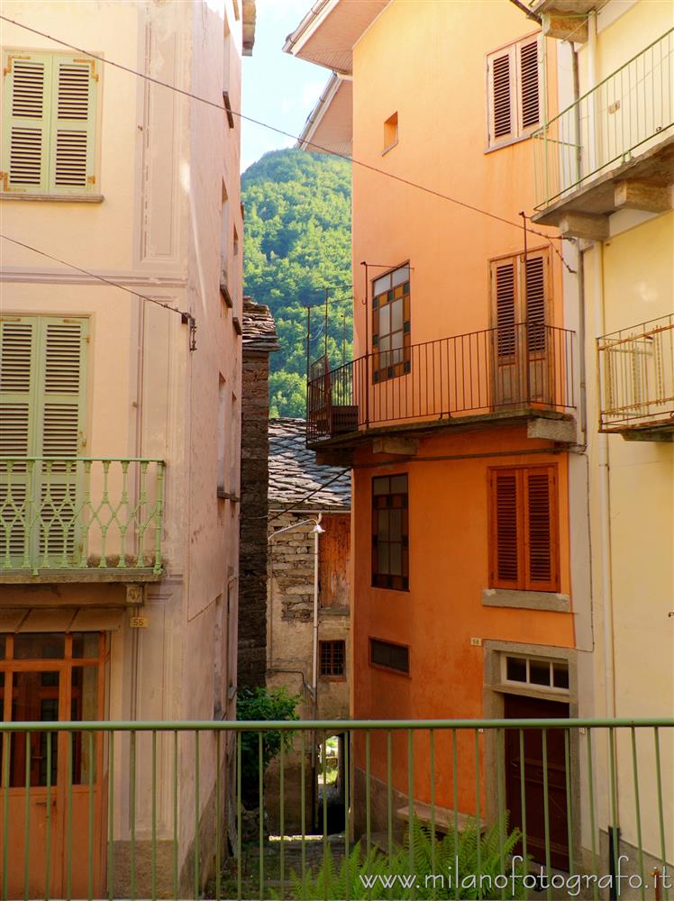 Montesinaro fraction of Piedicavallo (Biella, Italy) - Sight with the mountain behind the houses of the town